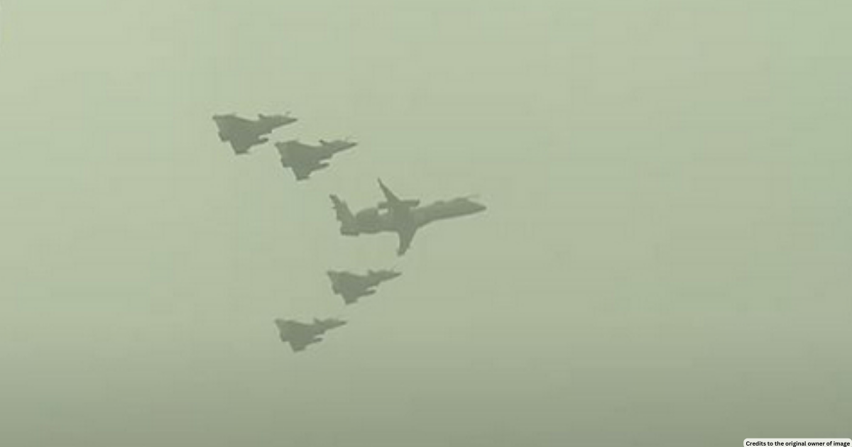 Spectacular flypast by 50 aircraft during 74th Republic Day celebration leaves people stunned